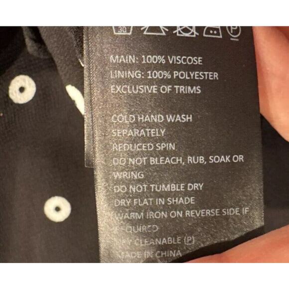 Bardot Women’s Size US 4 XS Polka Dot Ruffle Cut Out Side Top Blouse Romantic - Picture 10 of 10